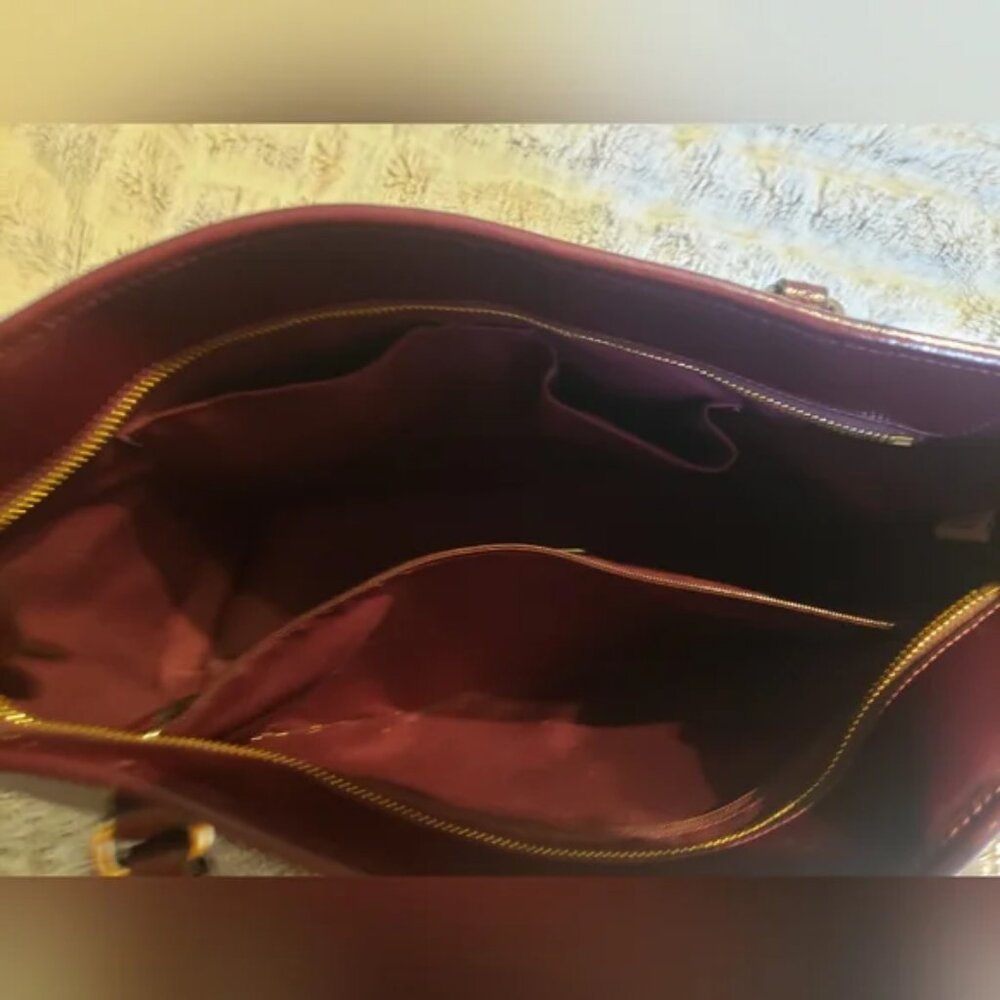 COACH TOTE! - Picture 2 of 5